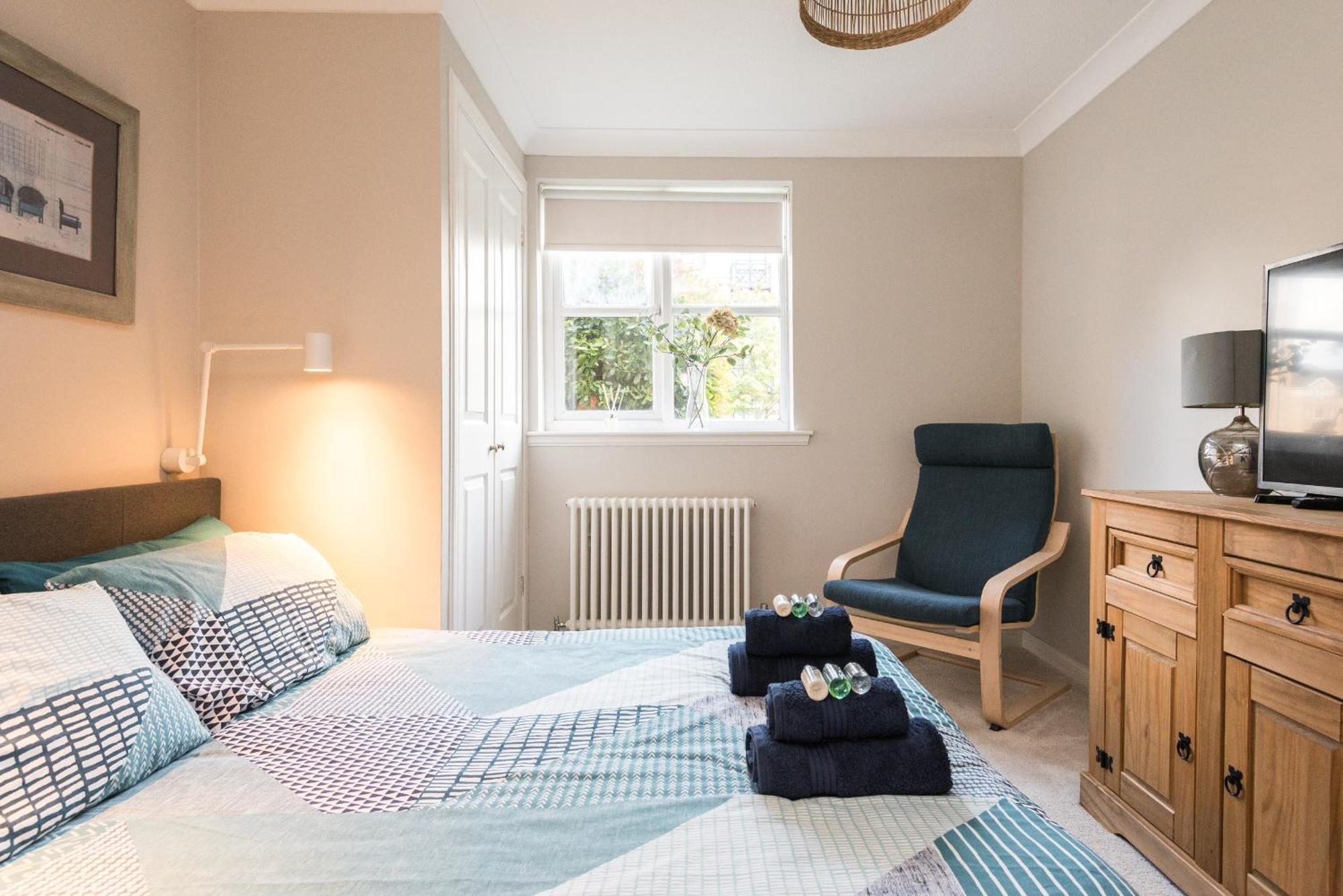 Cosy Roseburn Apartment, Edinburgh - 2 Bedrooms, Free Parking Extérieur photo
