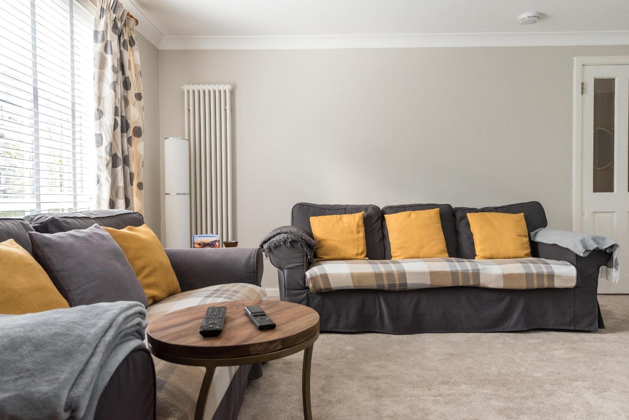 Cosy Roseburn Apartment, Edinburgh - 2 Bedrooms, Free Parking Extérieur photo